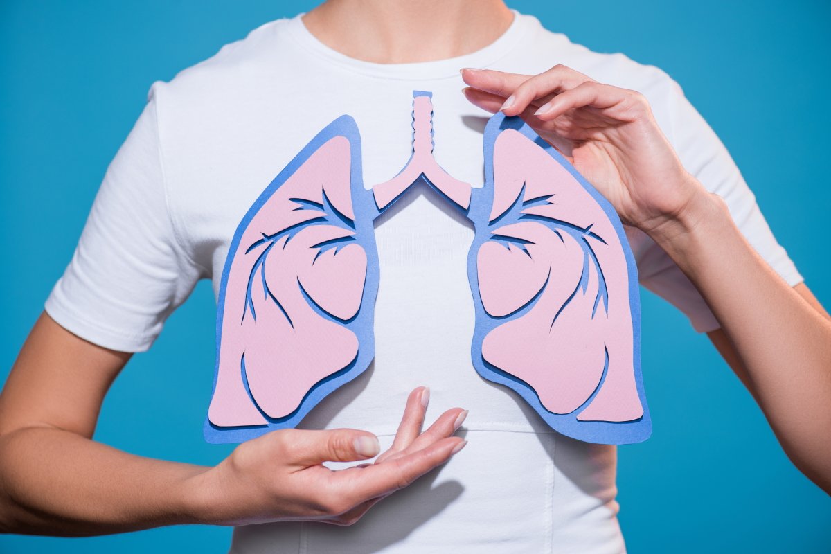 17 Foods and Ways to Improve Your Lung Health